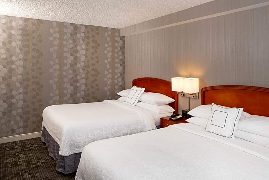 Courtyard by Marriott Newark Silicon Valley
