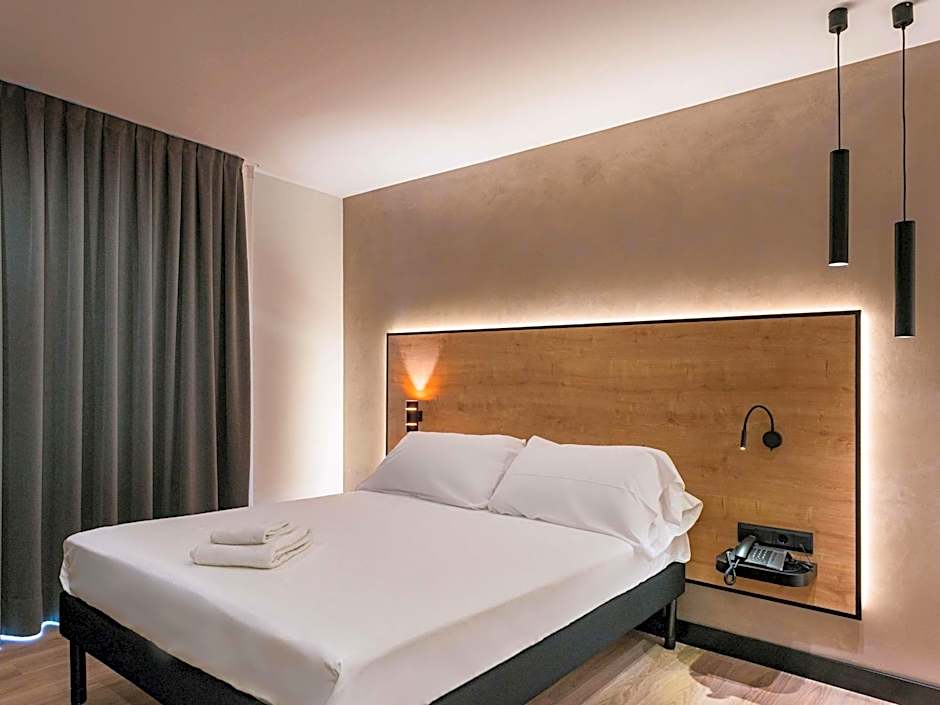 Ibis Styles Figueres Ronda