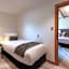 Hana Lodge