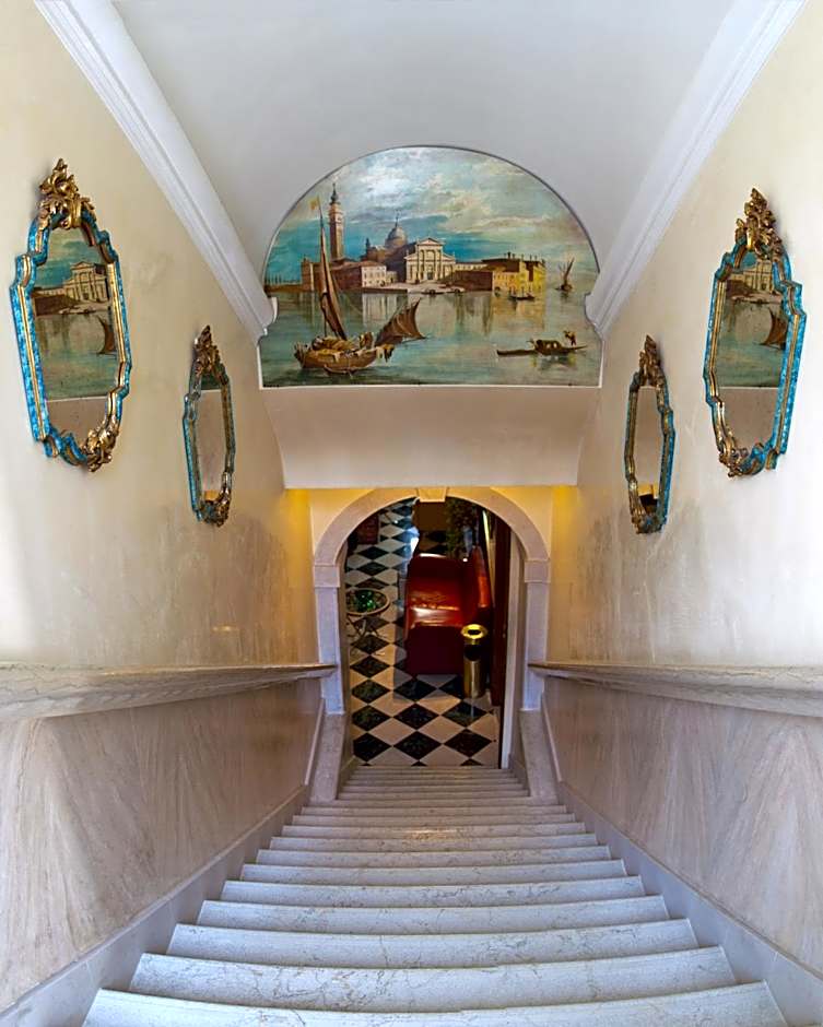 Pensione Accademia - Villa Maravege