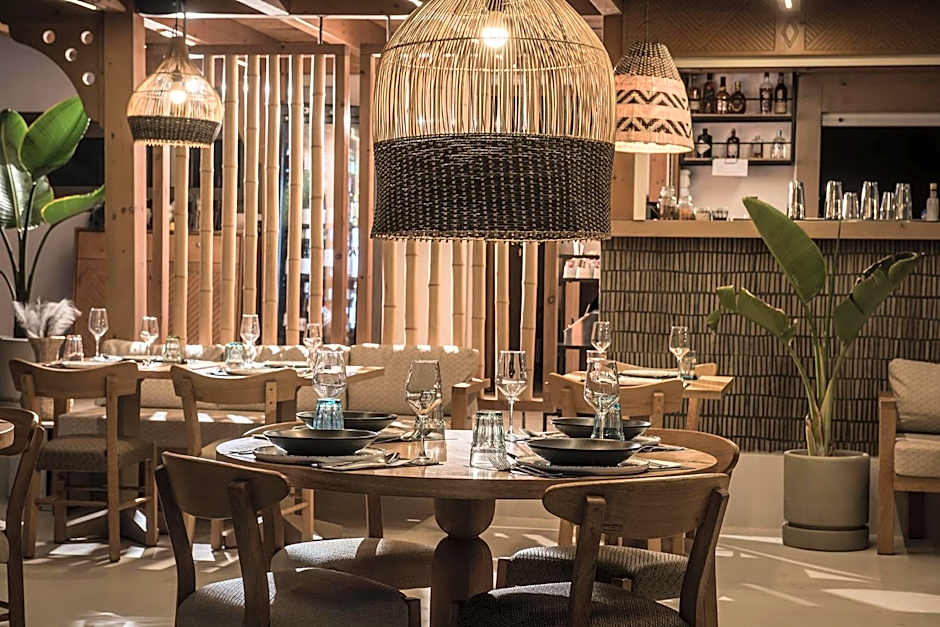 Enorme Maya Beach Hotel-Adults Only