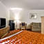 Econo Lodge Inn & Suites Stevens Point