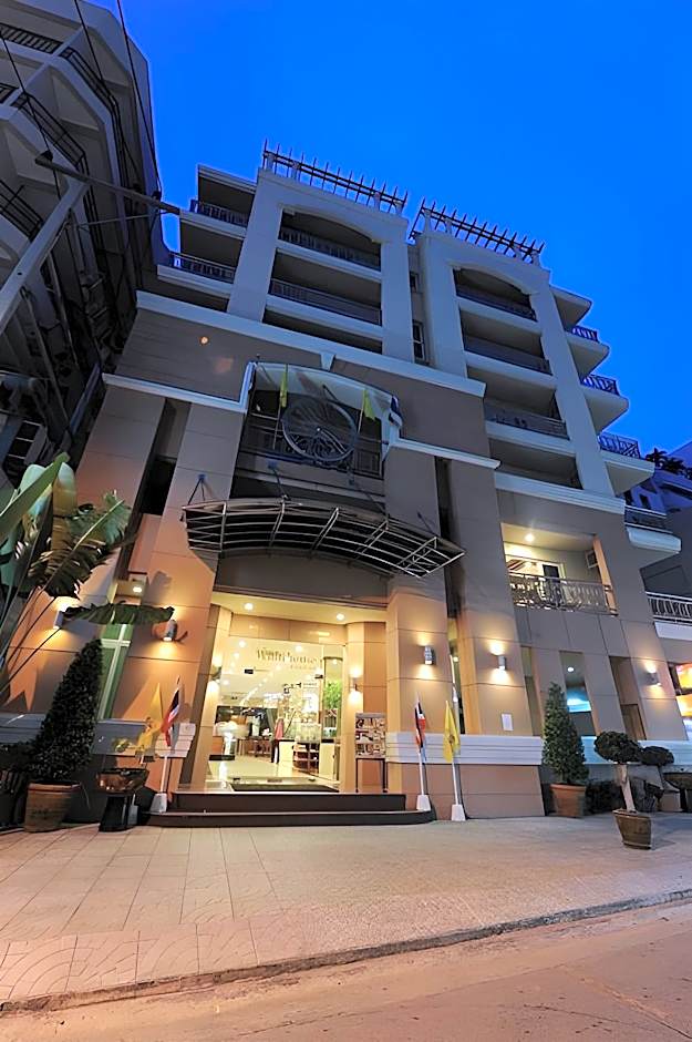 The Whitehouse Condotel