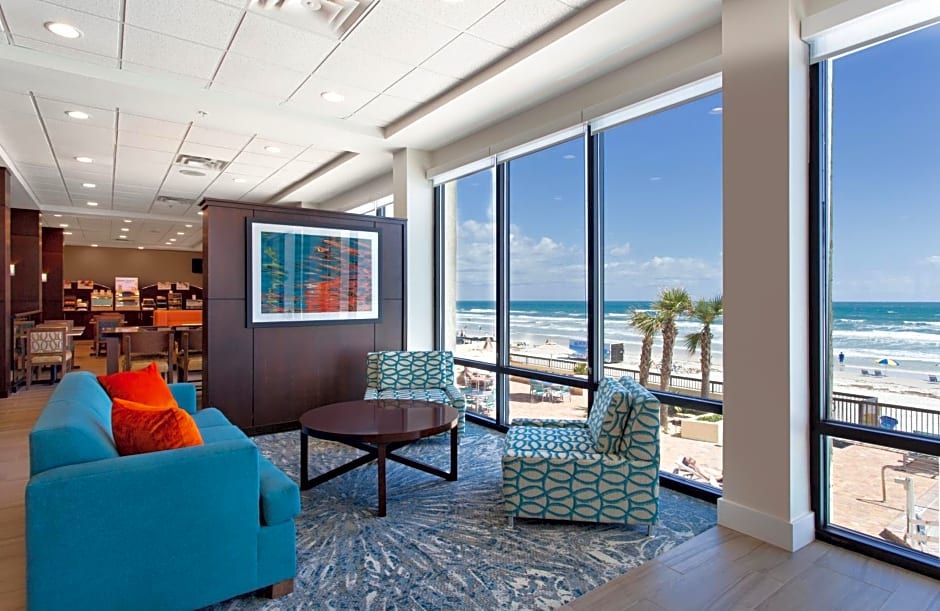 Holiday Inn Express & Suites Oceanfront Daytona Beach Shores, an IHG Hotel