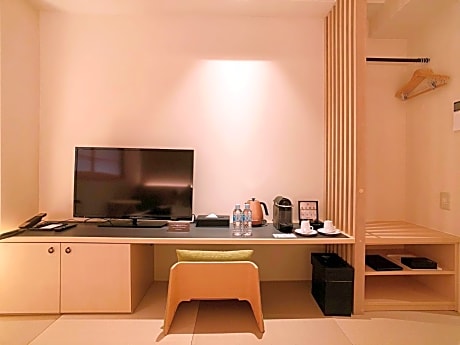 Deluxe Twin Room with Tatami Area
