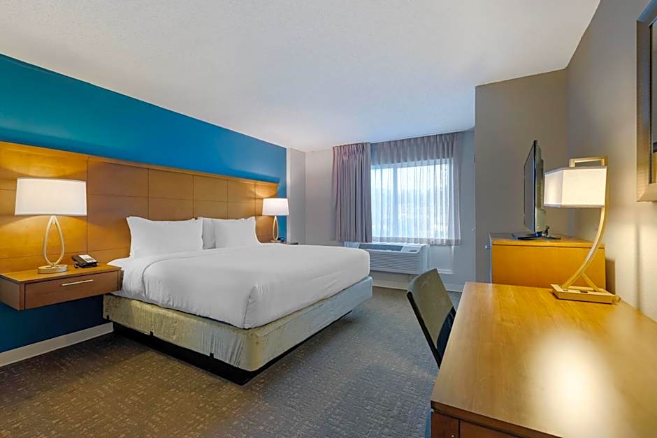 Staybridge Suites Orlando Royale Parc Suites by IHG