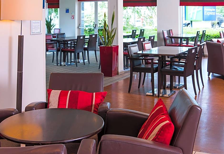 Holiday Inn Express Leeds City Centre By IHG