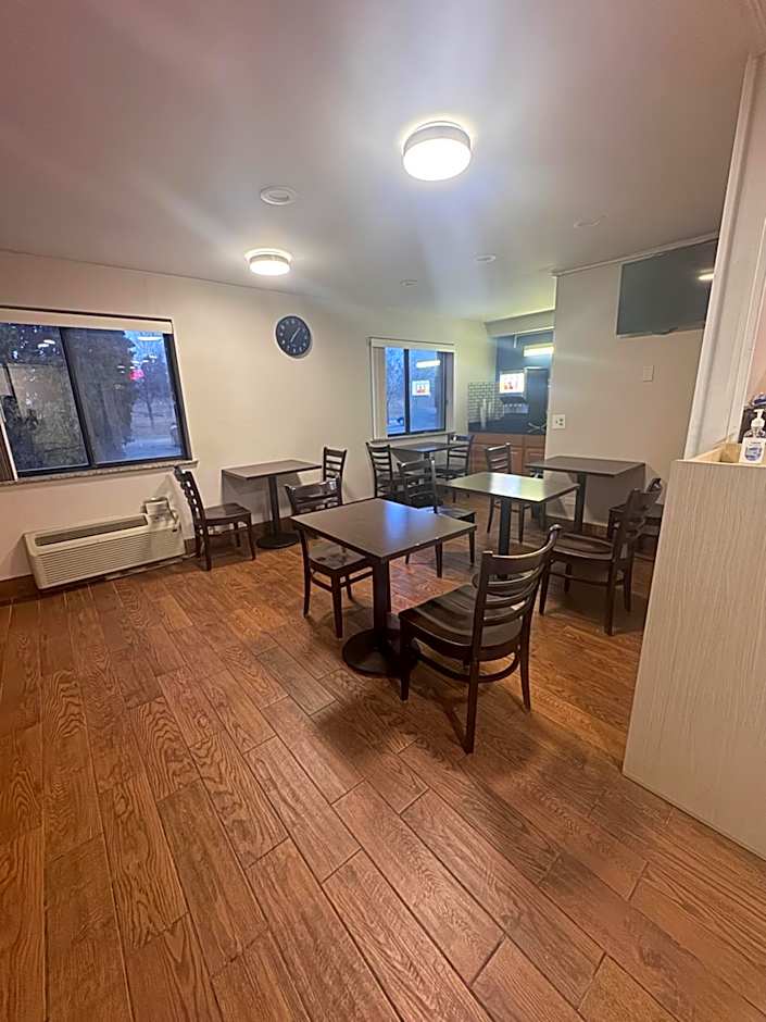 Baymont Inn & Suites by Wyndham Richmond