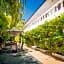Villablanca Garden Beach Hotel