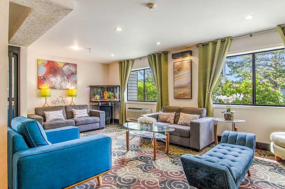 Guesthouse Inn & Suites Poulsbo