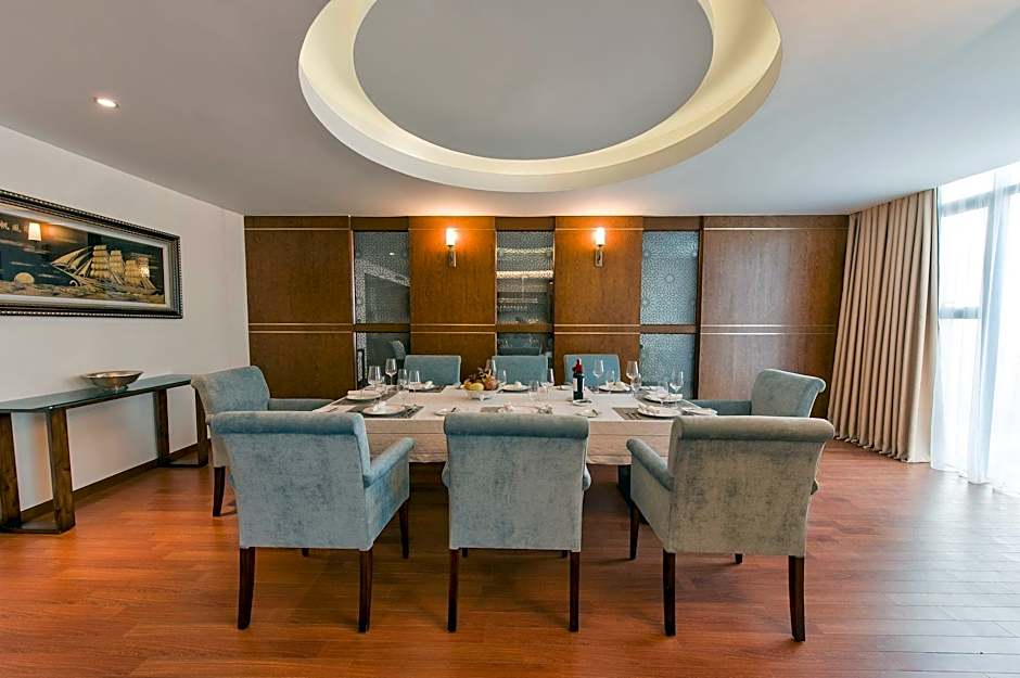 Muong Thanh Luxury Song Lam Hotel