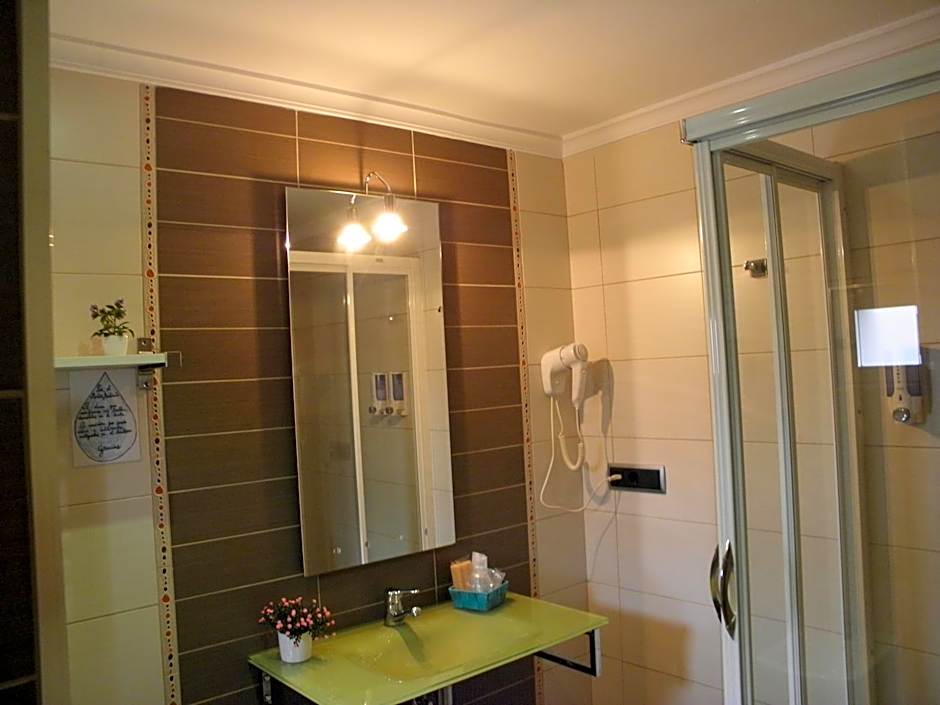 Hotel Arco Navia