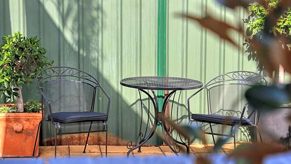 Edward Parry Motel and Apartments