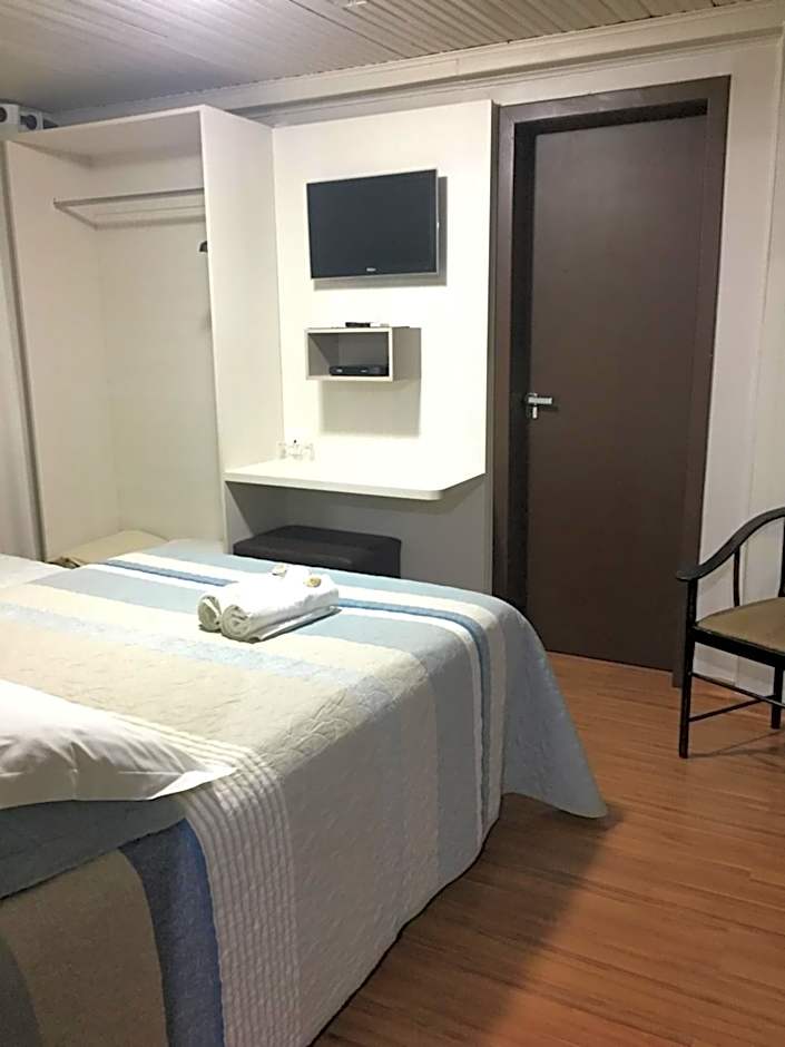 Hotel Morada dos Pinheiros