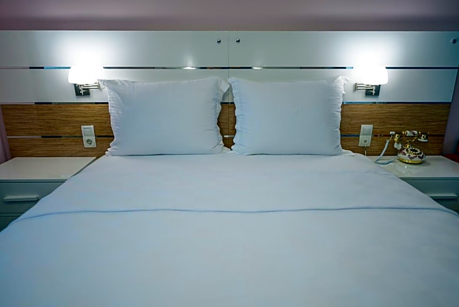 TOK EPİK HOTEL