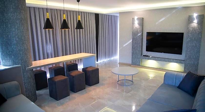 LE LUXE suites hotel SPA