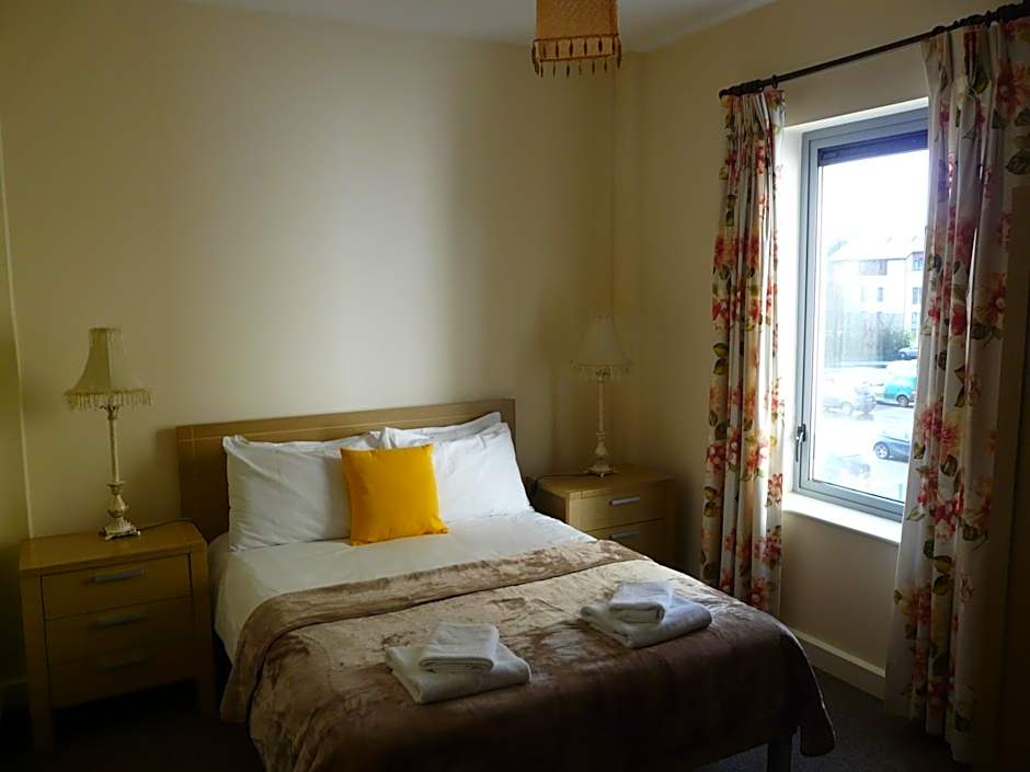 The Courtyard Apartments