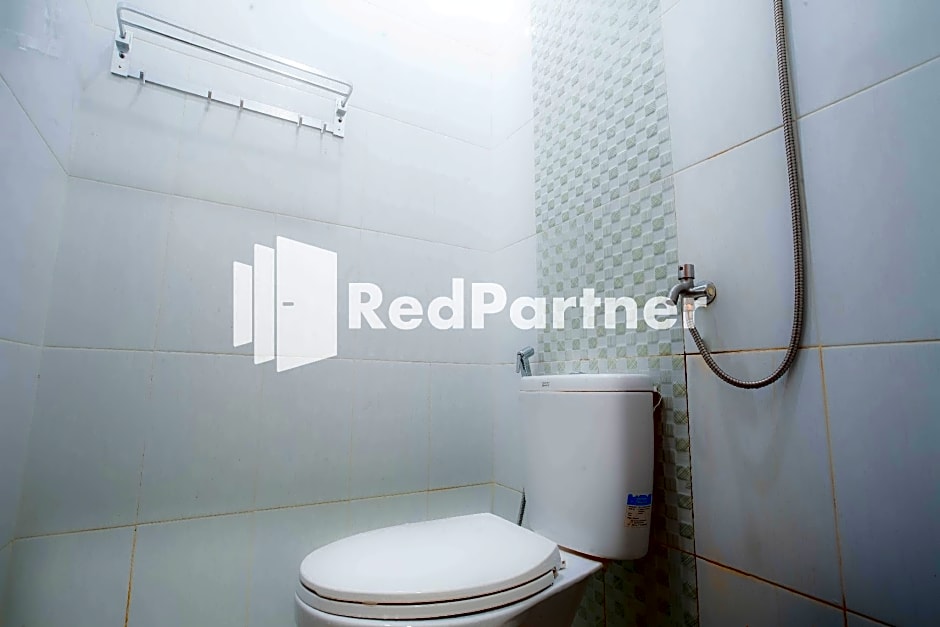 Hatta Guest House Syariah near Hayam Wuruk Jelutung Mitra RedDoorz