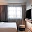 Moxy by Marriott Cologne Bonn Airport