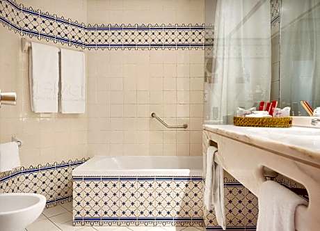 Superior Two-Bedroom Apartment