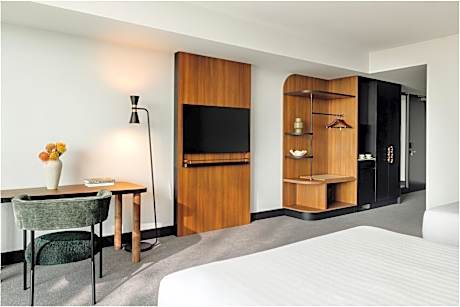 Junior Queen Suite with Two Queen Beds