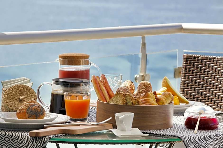 CALI Deluxe Holidays, Sesimbra