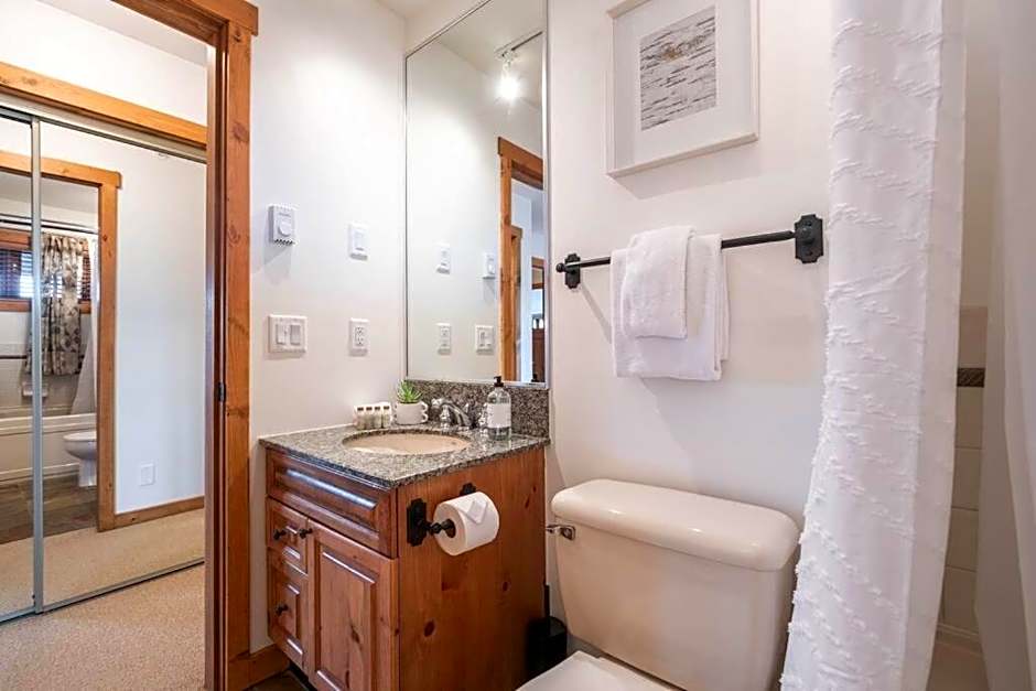 Taluswood Ridge by Outpost Whistler