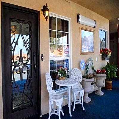 Travel Inn and Suites