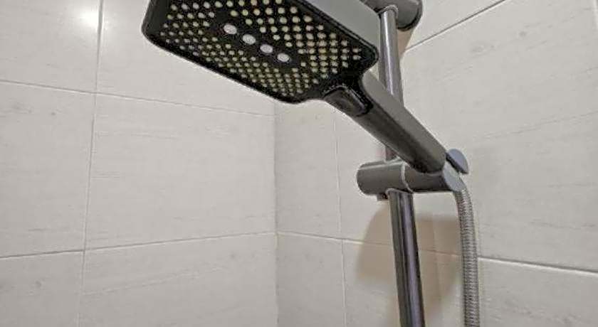 Man Va Hotel