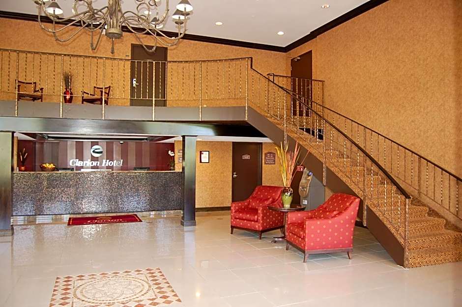 Rodeway Inn & Suites East Windsor