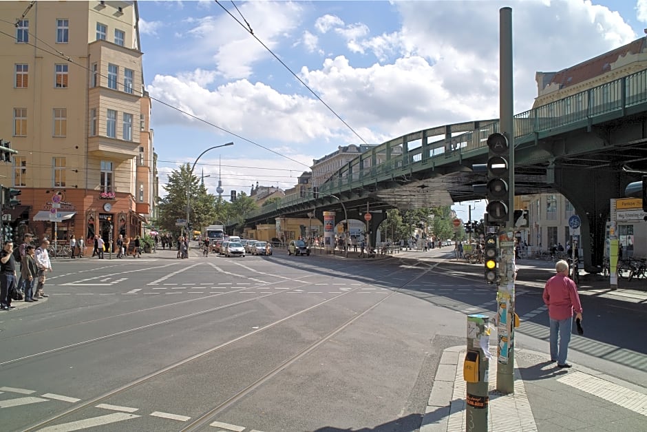 Old Town Apartments Schönhauser Allee