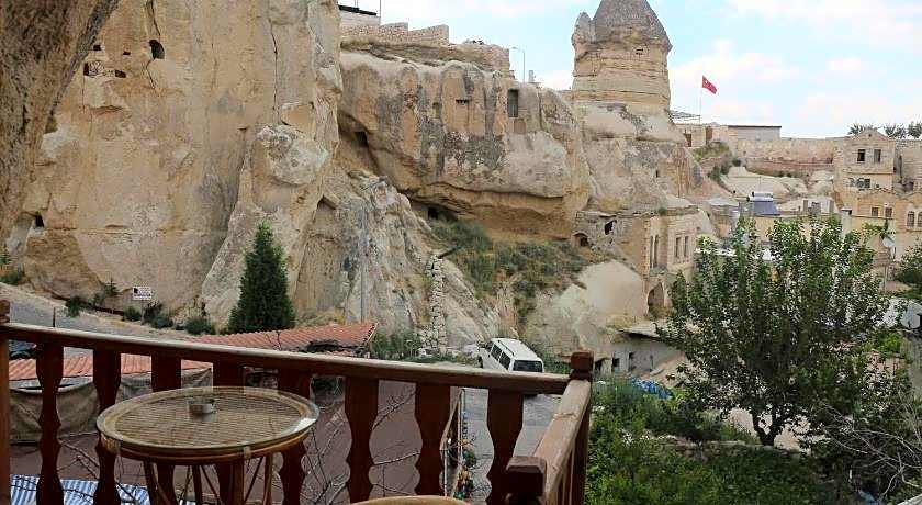 Antique Terrace Suites