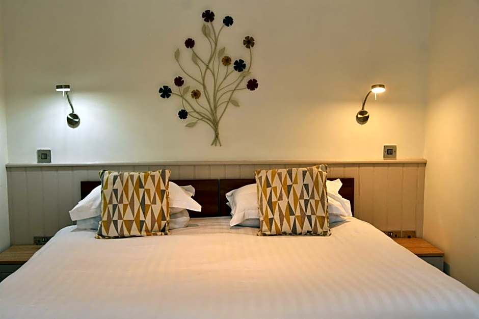 Tudor Lodge Bed & Breakfast