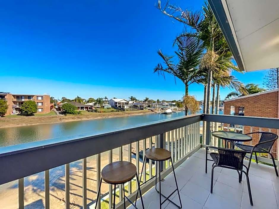 Waterfront Serenity - Steps from Mooloolaba Beach