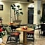 GreenTree Inn & Suites Los Angeles - Alhambra - Pasadena