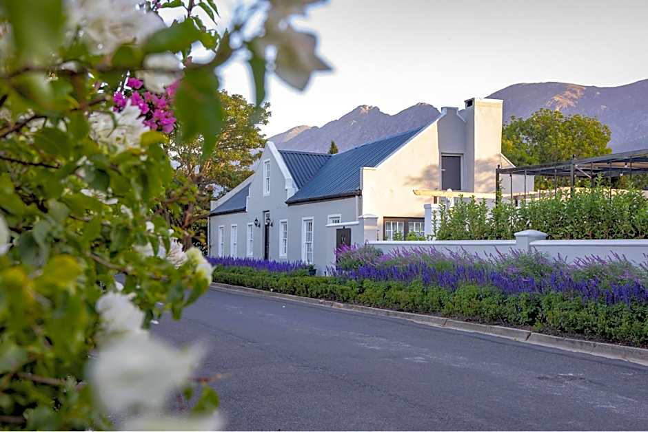 Macaron Boutique Guest House