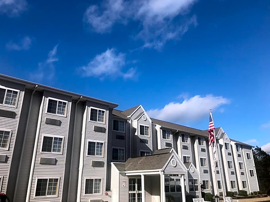 Microtel Inn & Suites By Wyndham Hillsborough