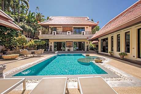 Solas Pool Villa Grand Villa With Private Pool