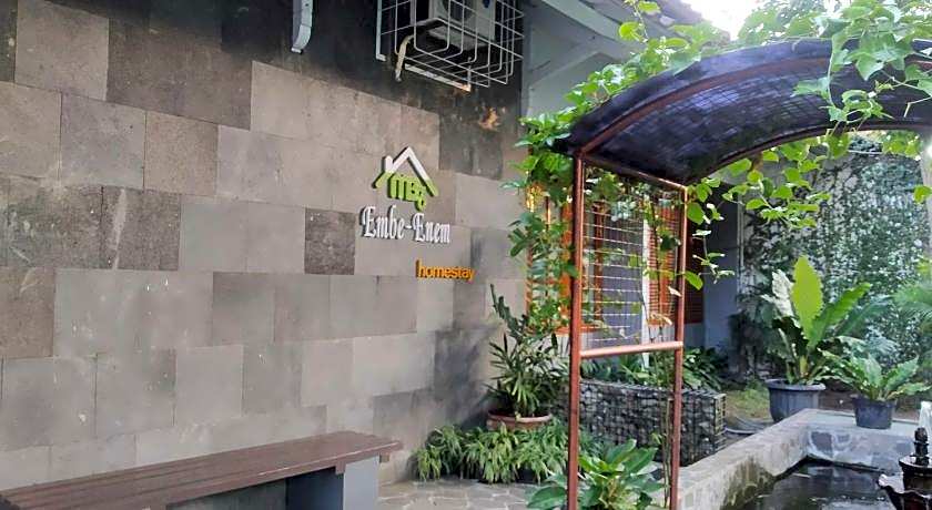 Embe Enem Homestay