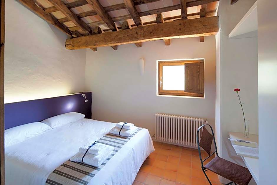 B&B La Rectoria de Sant Miquel de Pineda