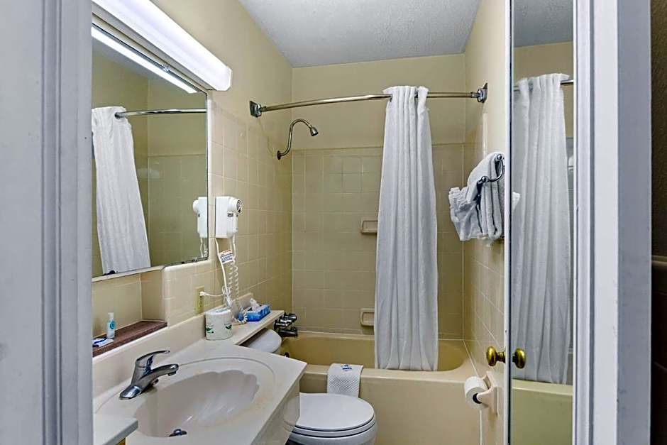 Rodeway Inn Williamsburg Historic Area