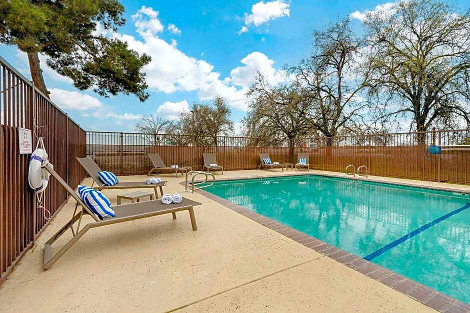 Best Western Visalia Hotel