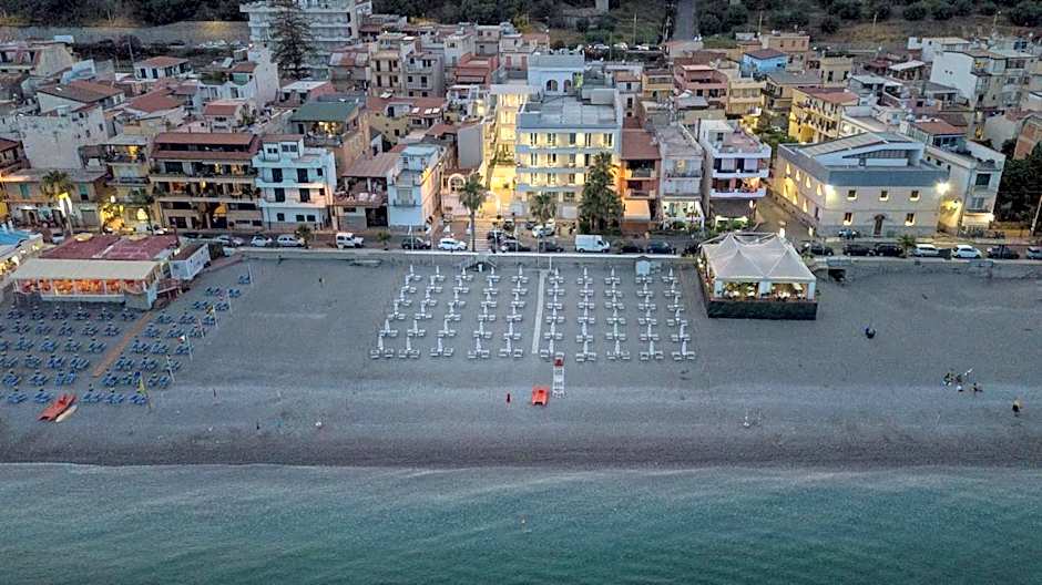 Albatros Beach Hotel