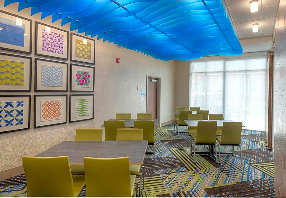 Holiday Inn Express & Suites - Fort Mill By IHG