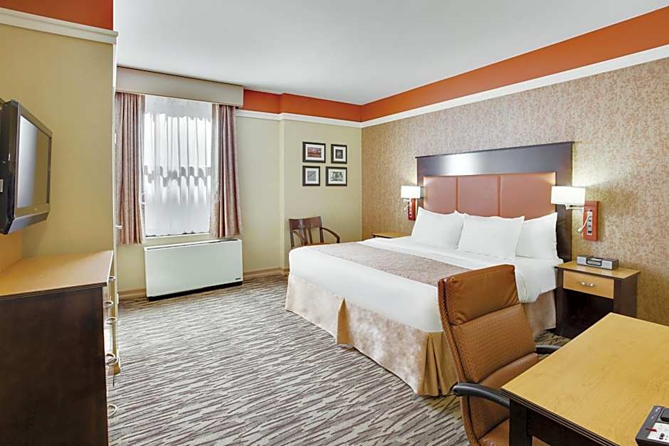 The Hotel @ Fifth Avenue