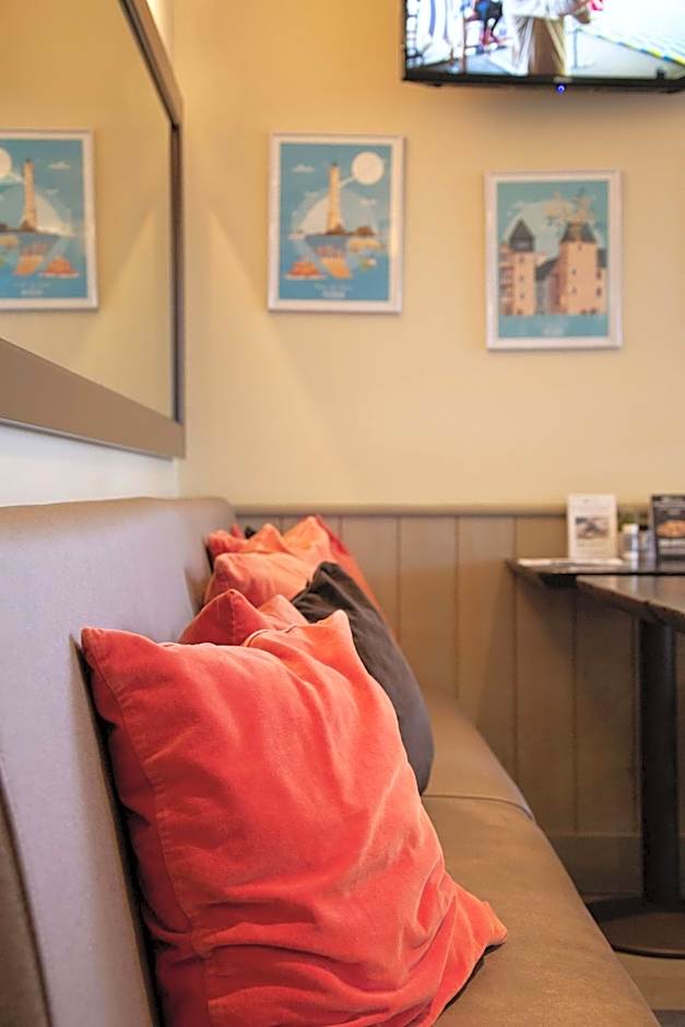BRIT HOTEL Lannion vers Perros-Guirec
