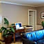 Canway Inn & Suites
