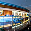 Sunshine Hotel