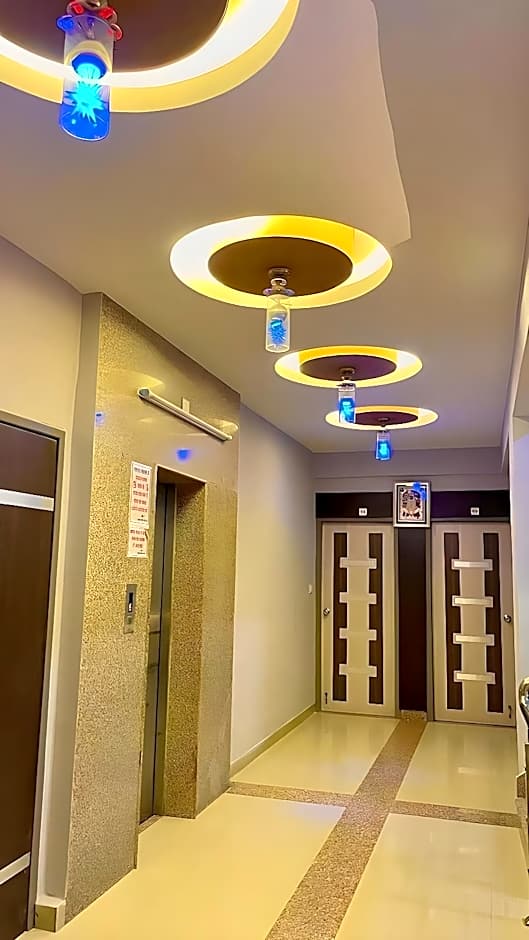 Hotel Ashapura Palace