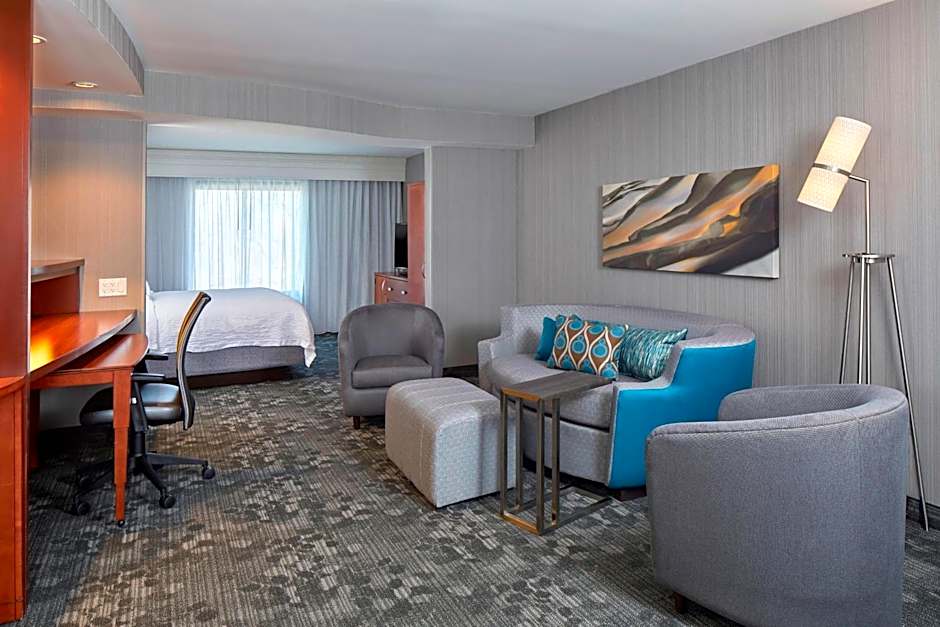 Courtyard by Marriott Albany Thruway